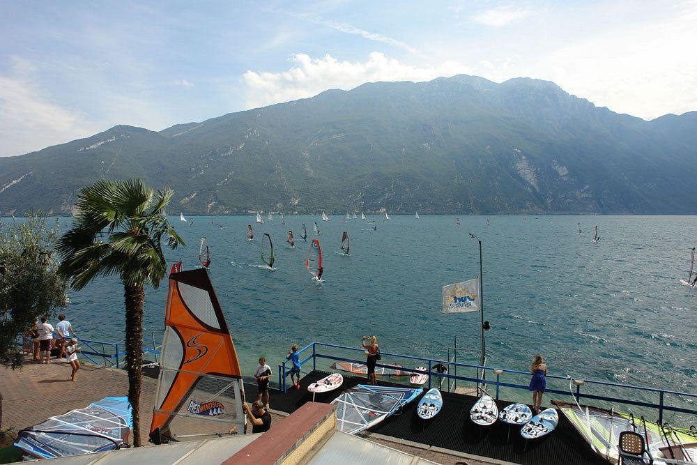Surf Pier - Montagnoli Group