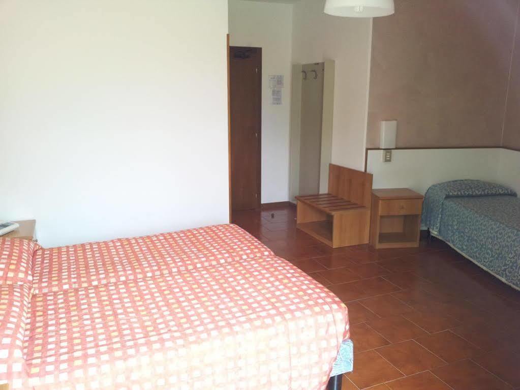 Surf Pier - Montagnoli Group